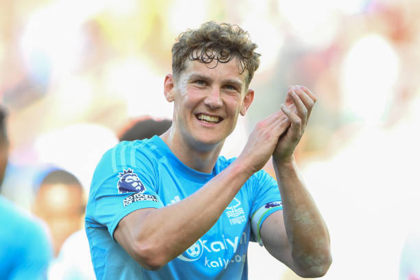 加强中后场 加强中后场